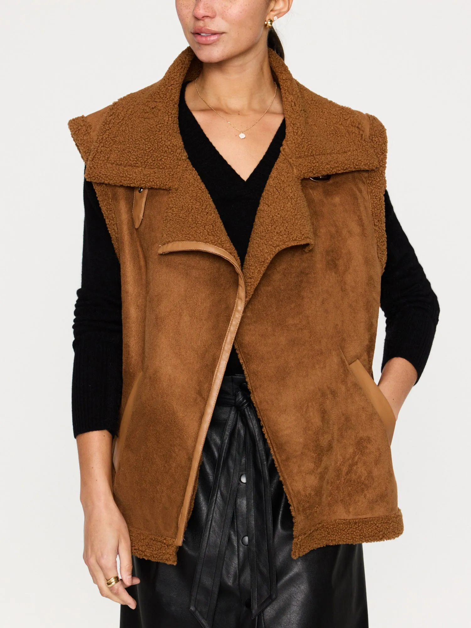 Brochu Walker - Loredo Vest in Camel