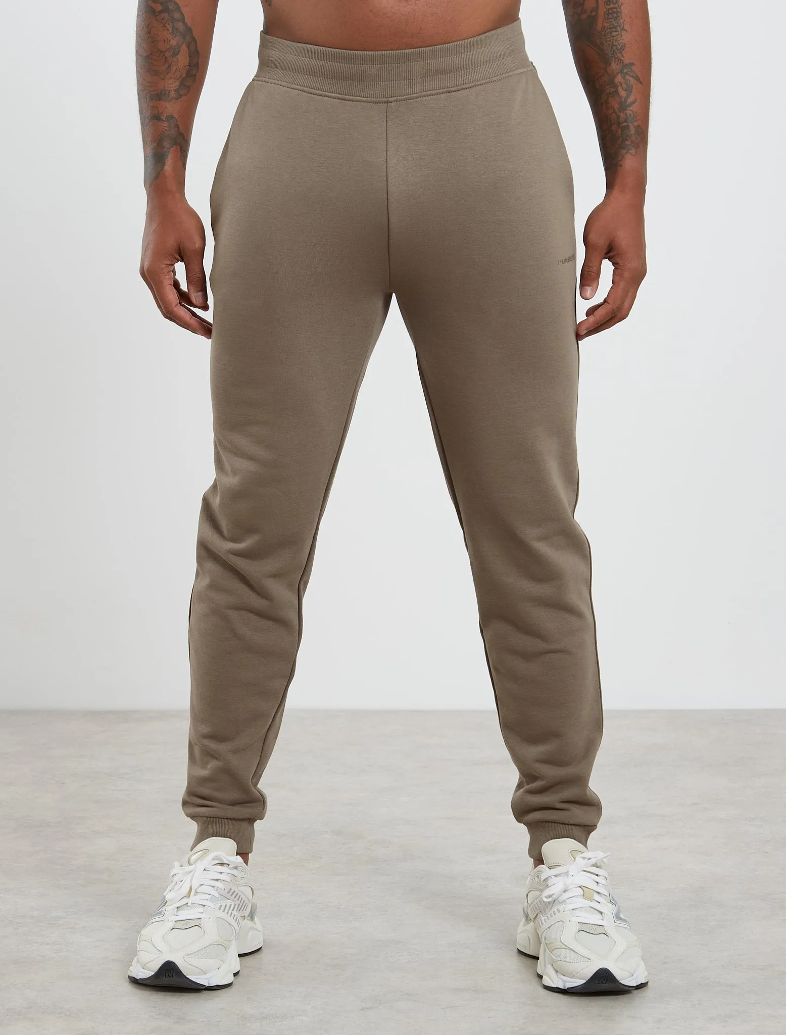 Core Loopback Joggers - Olive