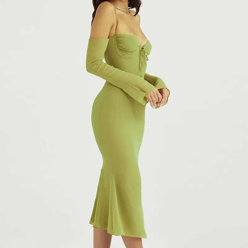 Curve-Hugging Midi Delight Bodycon Dress