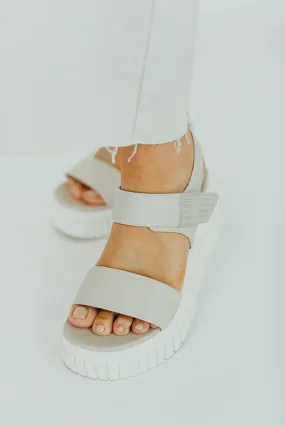 DESTASH Cali Platform Sandal