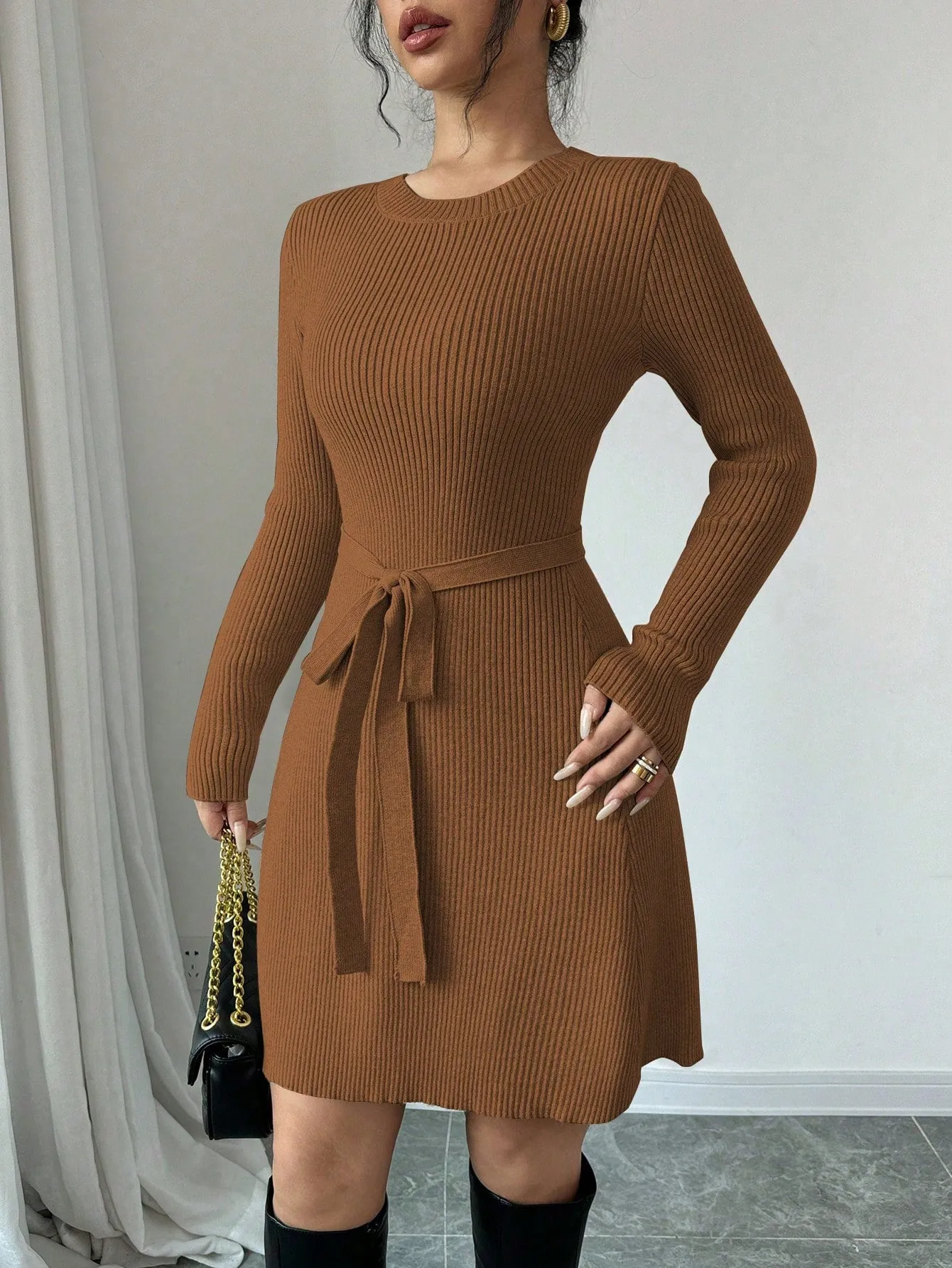 Minimalist Elegant Solid Color Fitted A-Line Mid-Length Sweater Dress