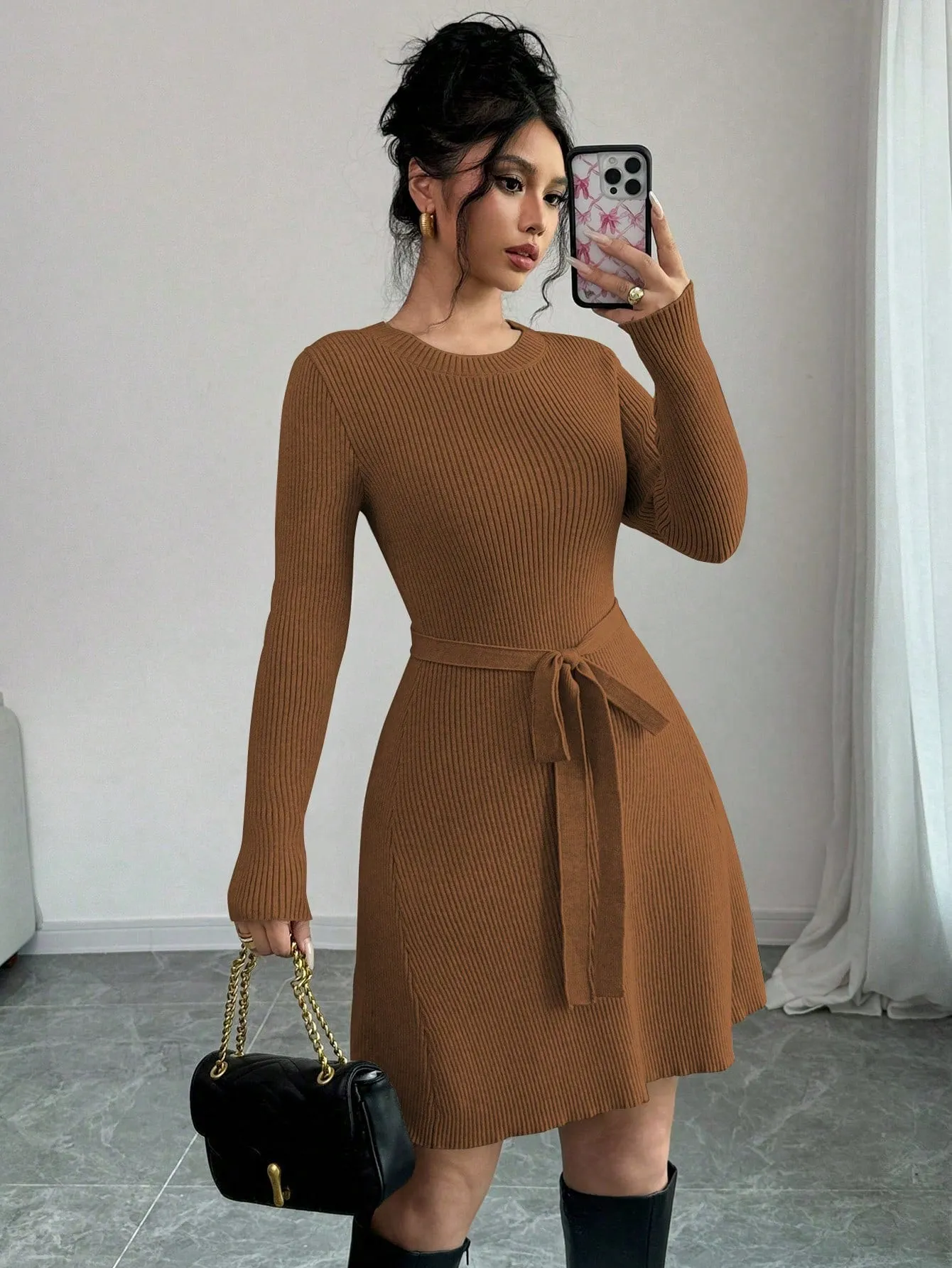 Minimalist Elegant Solid Color Fitted A-Line Mid-Length Sweater Dress