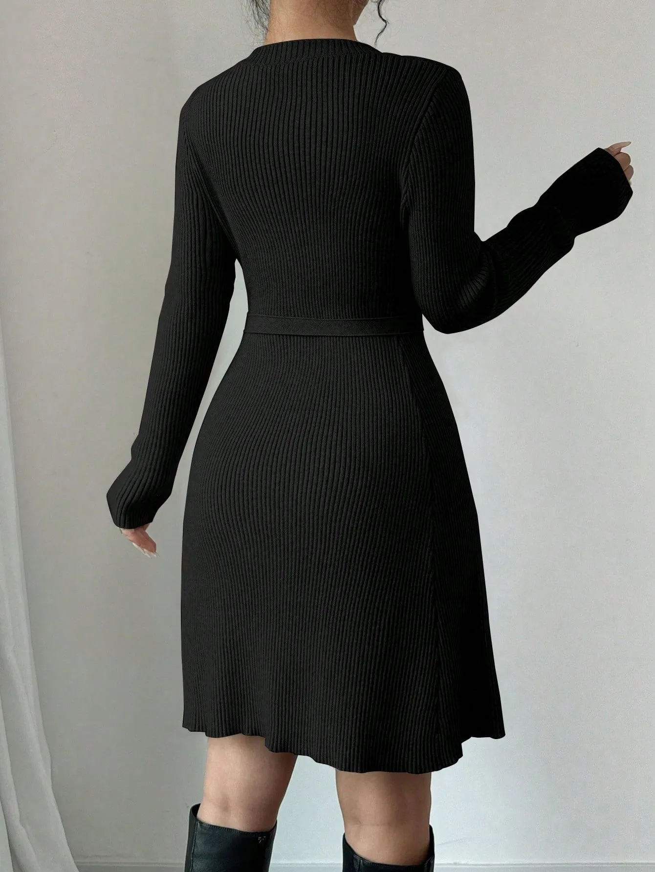 Prive Solid Color A-Line Midi Flared Knit Sweater Dress