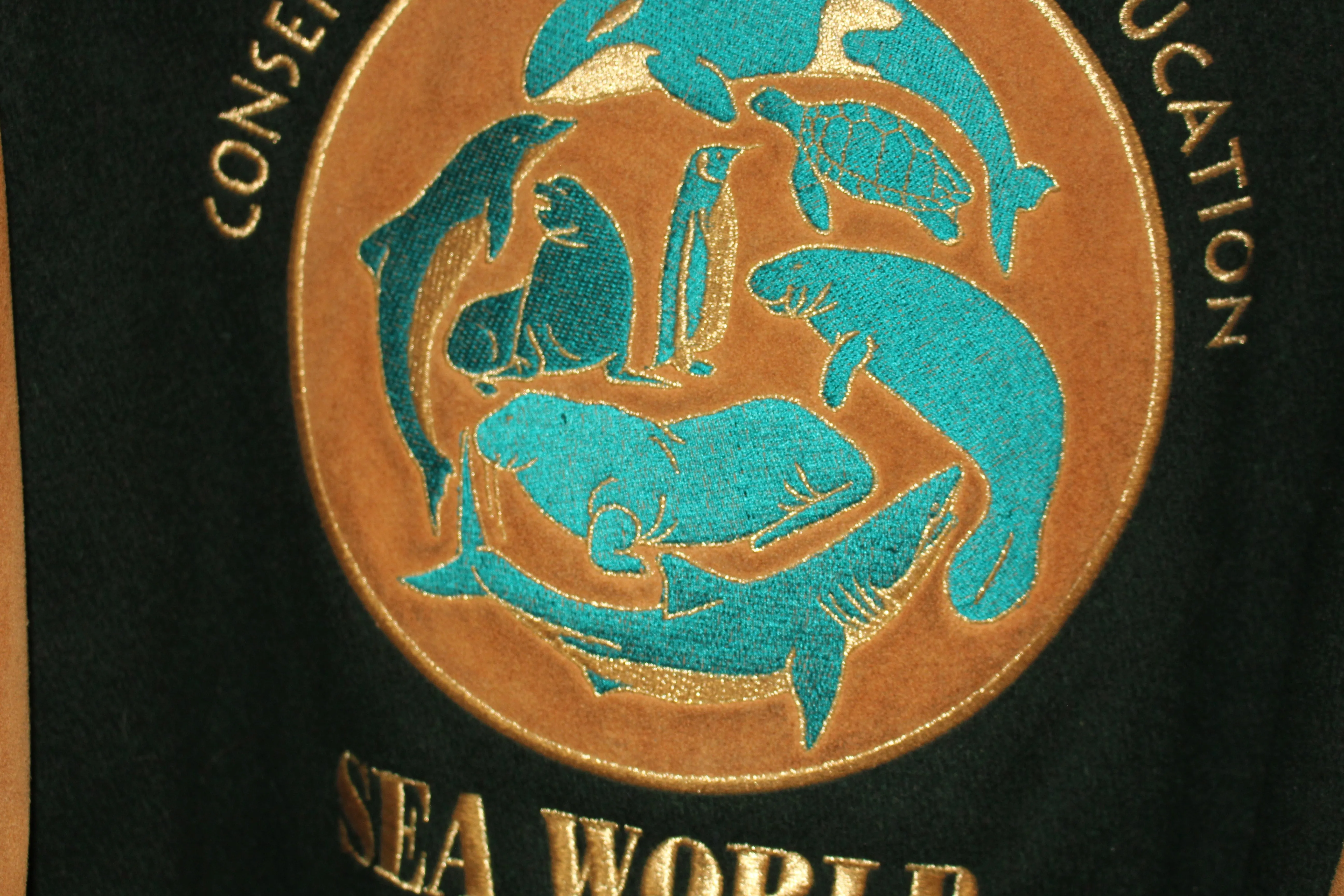 Rare SeaWorld Mac Murray Suede & Wool Bomber Jacket (XL)