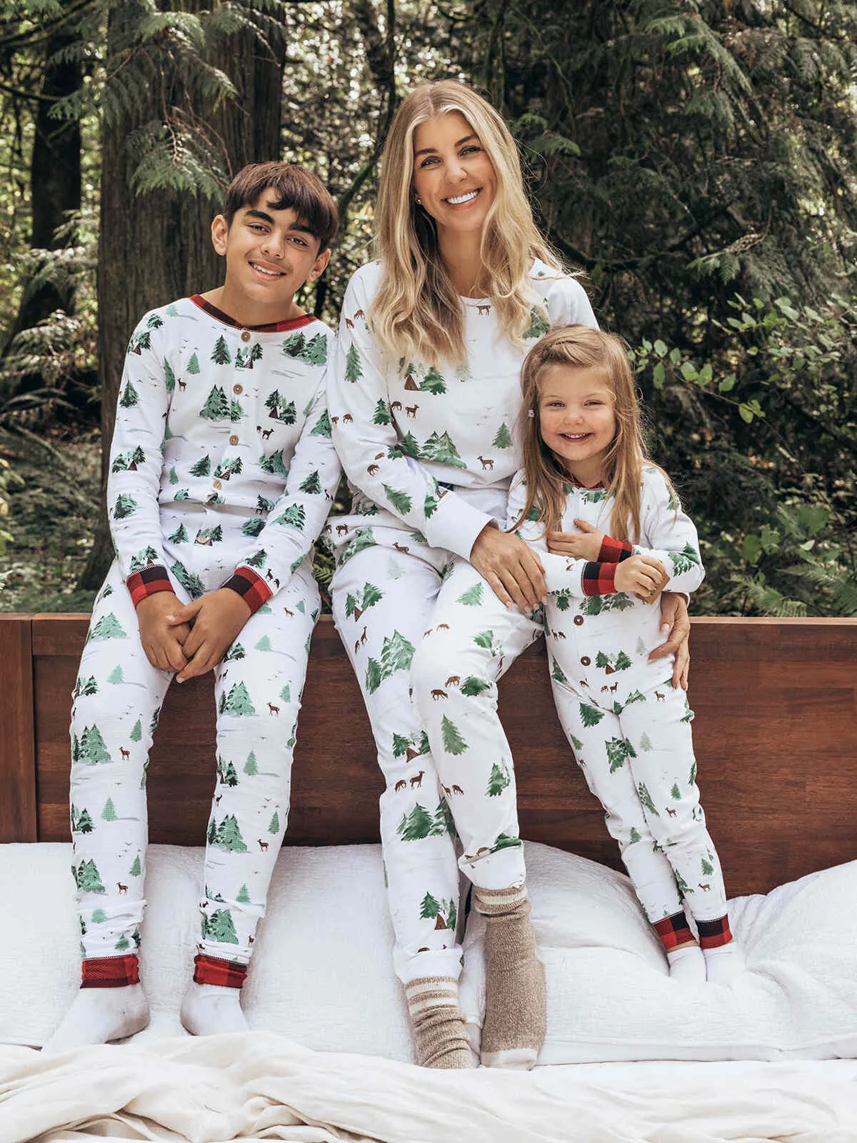 Thermal Watercolor Trees/Cabin Ladies Joggers