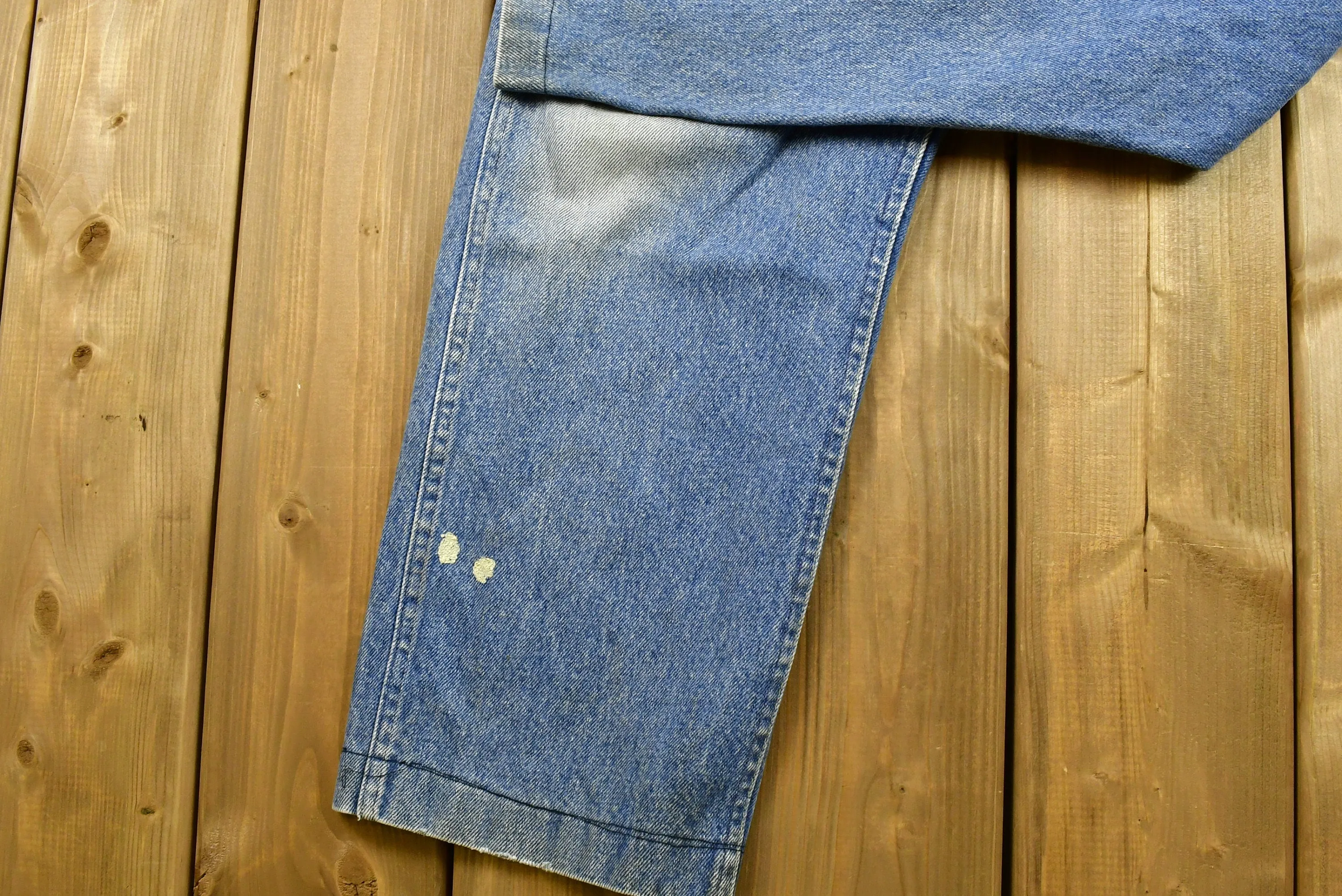 Vintage 1990s LEE Light Washed Distressed Jeans