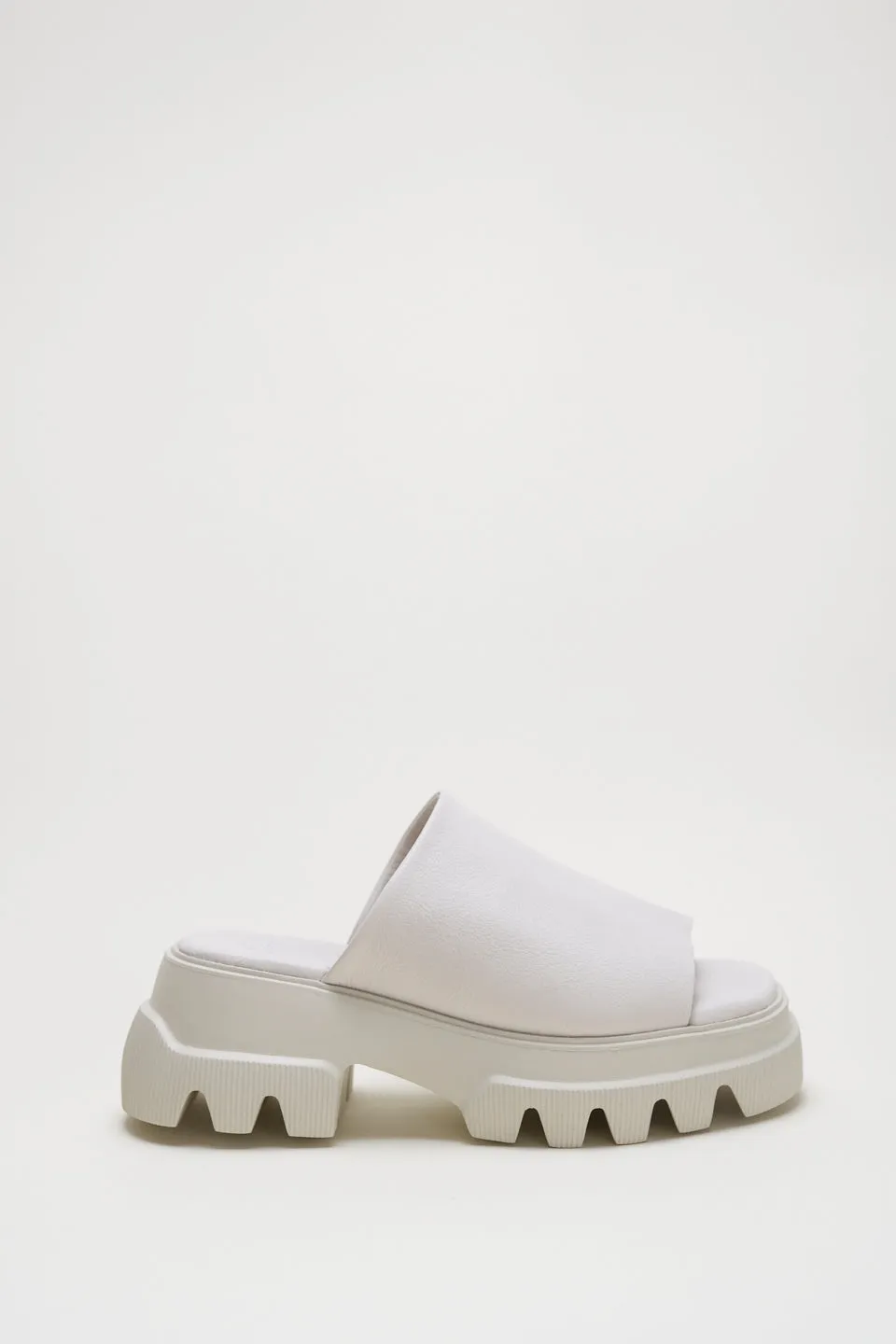 Vitello Eggshell Chunky Slides Sandals