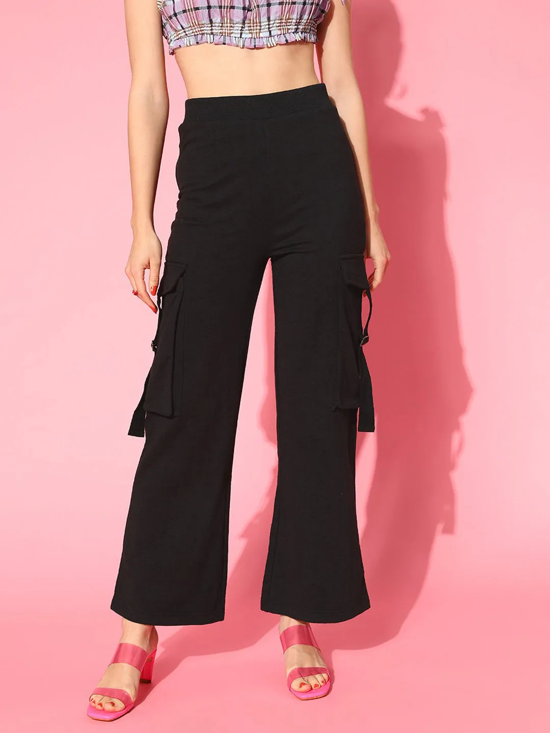 Women Black Big Pockets Straight Pants